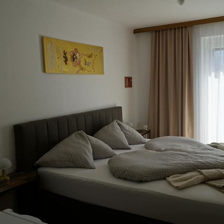 Pension-Ferienwohnung Rotar Faak am See Exterior foto