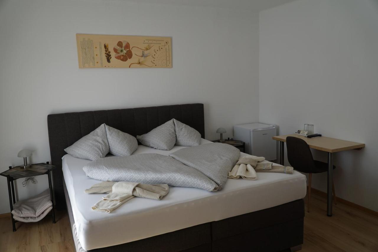 Pension-Ferienwohnung Rotar Faak am See Exterior foto