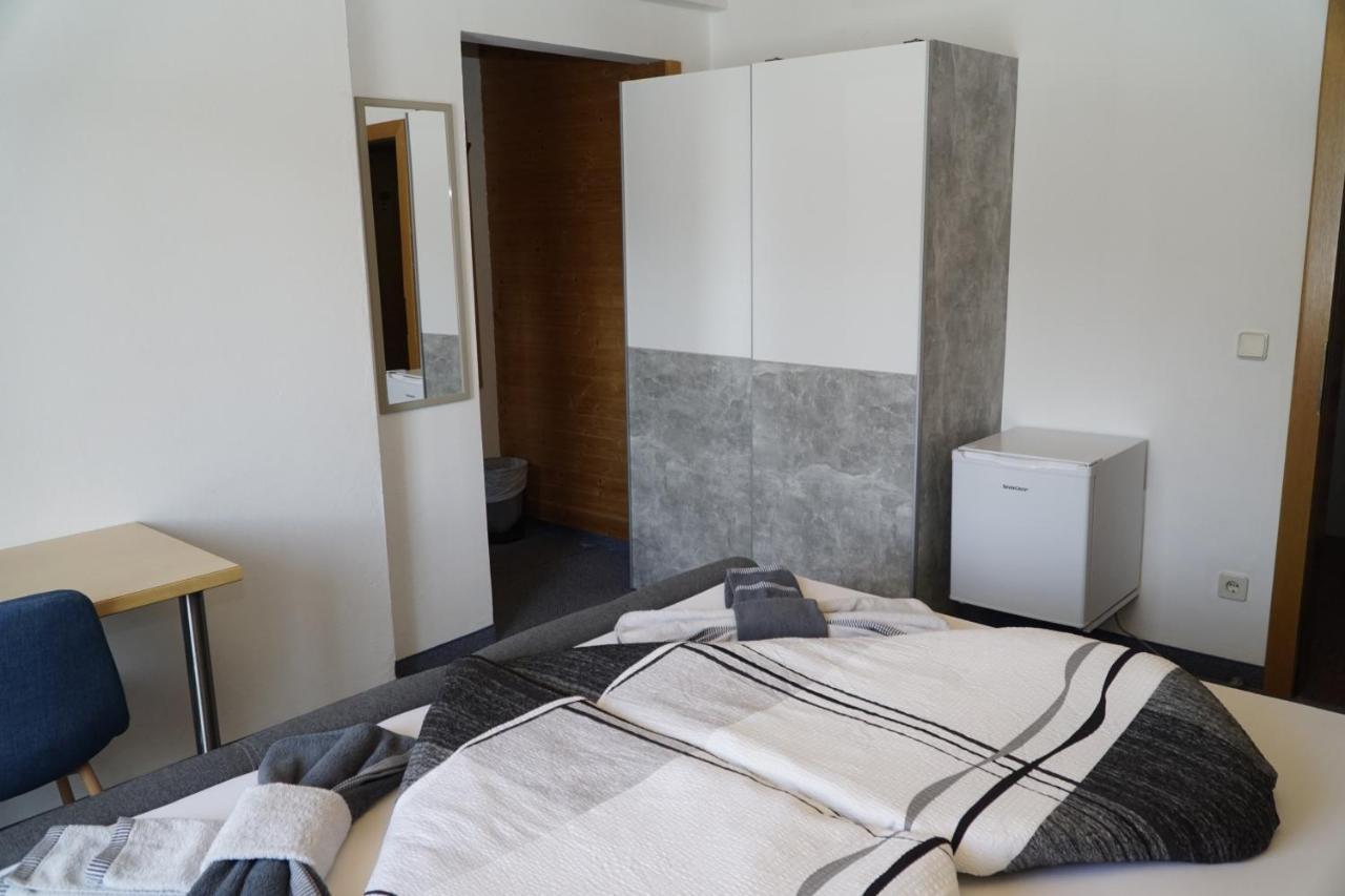 Pension-Ferienwohnung Rotar Faak am See Exterior foto