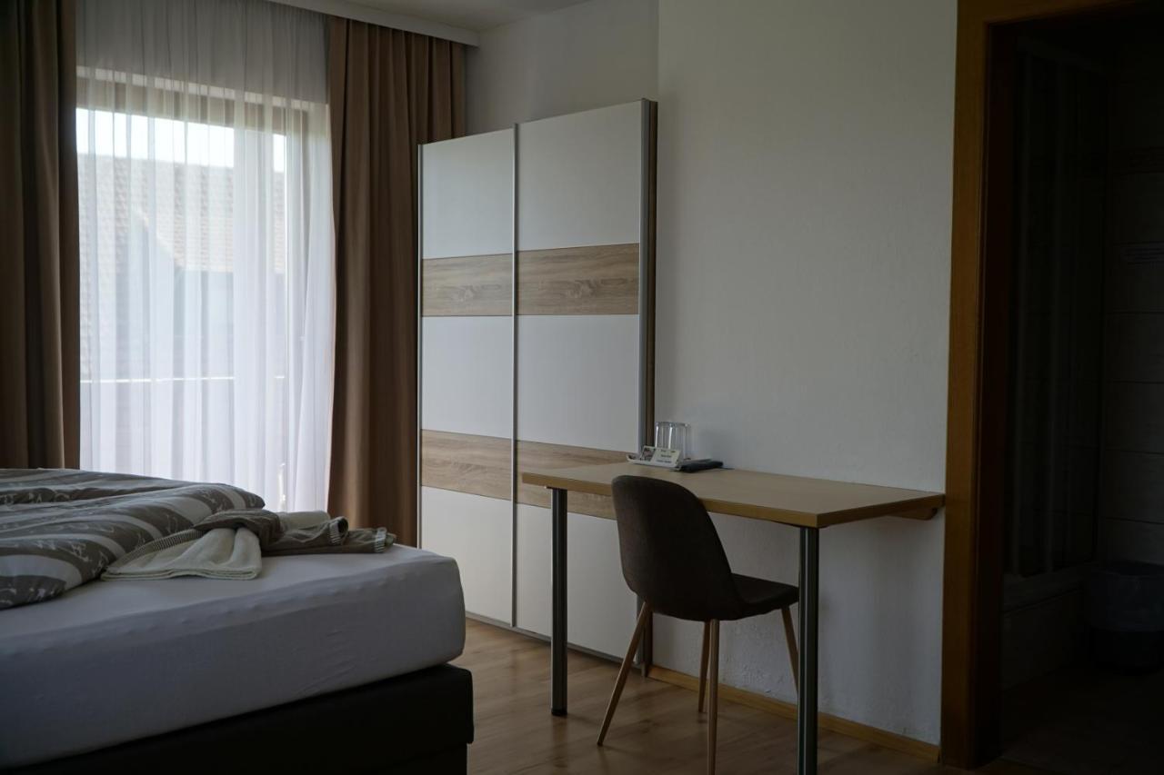 Pension-Ferienwohnung Rotar Faak am See Exterior foto